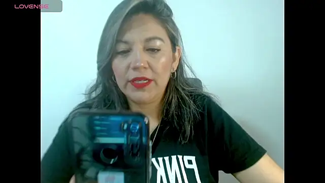 XxAntonellaxxx online show from October 2025 01:44:01 PM