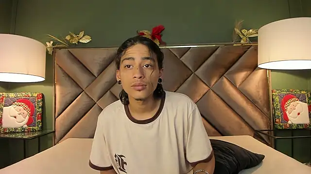 Dickie Dicking online show from December 2025 09:01:02 PM