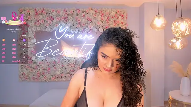 KylieJenkins online show from January 2026 11:48:02 AM