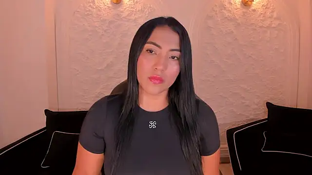 Snapshot of NatalieLewis chatting on April 2026 12:03:01 PM NatalieLewis online show from April 2026 12:03:01 PM