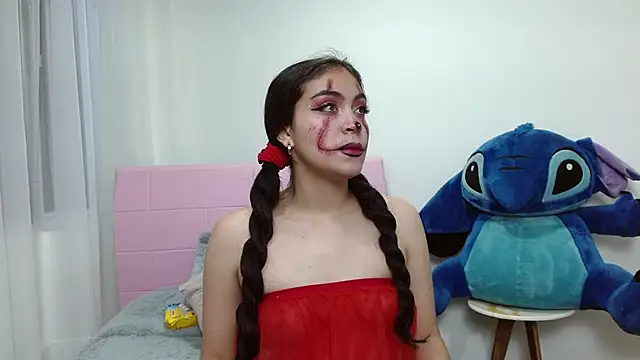 Snapshot of emy_brunette chatting on October 2025 12:04:02 PM emy brunette online show from October 2025 12:04:02 PM