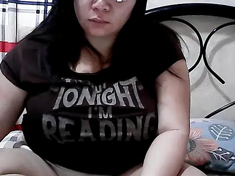 HornyPussie69 online show from April 2026 11:41:01 PM