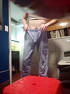 Snapshot of Curious9884 chatting on December 2025 04:58:02 PM Curious9884 online show from December 2025 04:58:02 PM