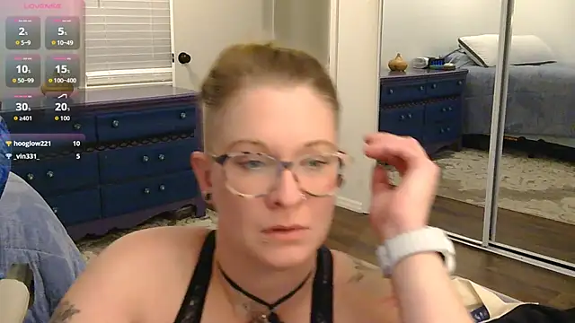 dixie comanche online show from October 2025 03:12:02 AM