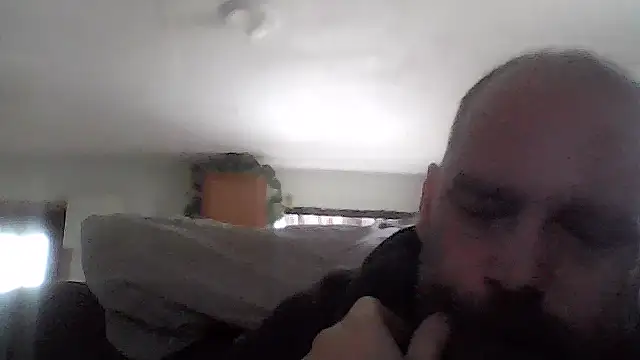 crazyheratic8 online show from March 2026 07:17:01 PM