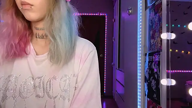 Jerrieberry online show from April 2026 01:17:01 PM