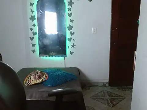 Snapshot of Ebony_luna chatting on February 2026 07:33:02 PM Ebony luna online show from February 2026 07:33:02 PM