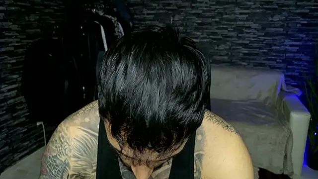 Snapshot of MasculineGuy99 chatting on May 2026 06:47:02 PM MasculineGuy99 online show from May 2026 06:47:02 PM