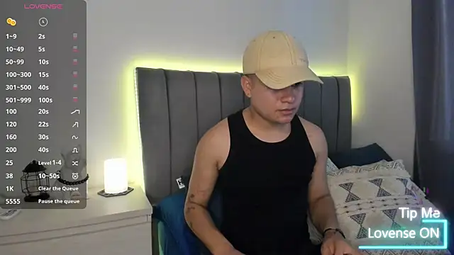 JARETHH online show from October 2025 11:10:01 AM