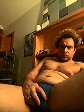 Snapshot of GymBoy83 chatting on November 2025 09:11:01 PM GymBoy83 online show from November 2025 09:11:01 PM