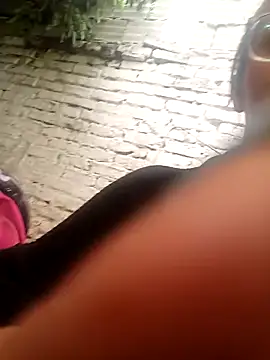 Jade 1-9 online show from November 2025 06:52:01 PM