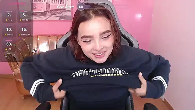 mia foster t online show from December 2025 01:09:02 PM