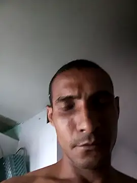 alejandrolopez2022alejand online show from October 2025 09:45:01 PM