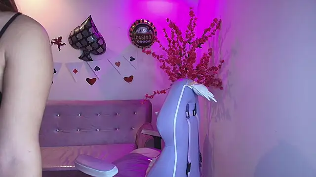 Summer miller online show from February 2026 11:31:02 AM