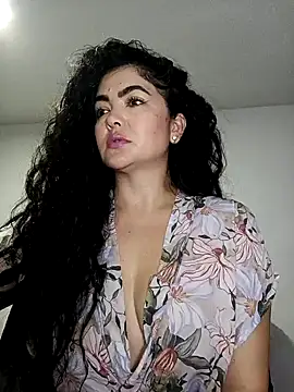 tutisex  online show from November 2025 03:18:02 AM