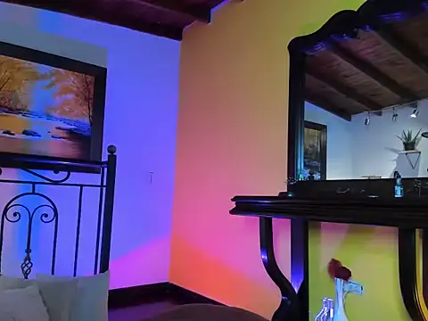 Zulyhenao online show from October 2025 09:51:01 AM