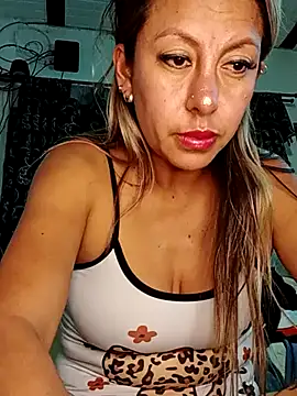 Snapshot of GisellTorres36 chatting on August 2026 03:53:02 AM GisellTorres36 online show from August 2026 03:53:02 AM