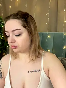 KellyMoors online show from October 2025 01:17:01 AM