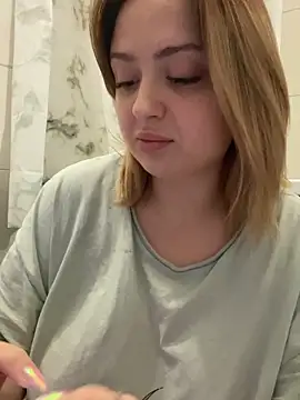 KellyMoors online show from October 2025 11:33:02 AM