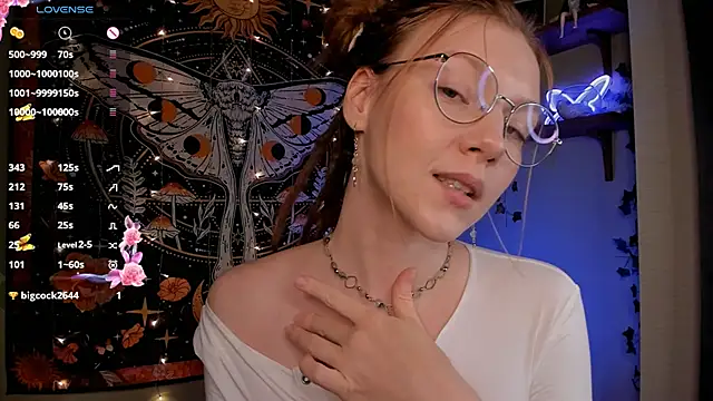 Snapshot of lyra_thenymph chatting on October 2025 10:40:02 AM lyra thenymph online show from October 2025 10:40:02 AM