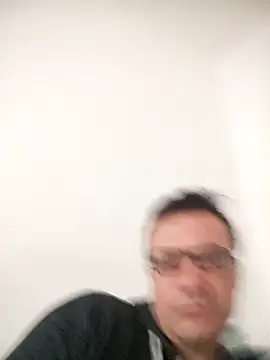 viktor1992-1-1 online show from April 2026 05:55:01 AM