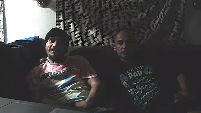 LetMeLiqU online show from January 2026 07:43:02 AM