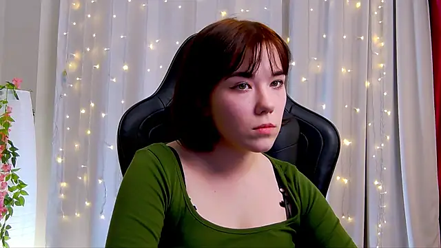 Kelly foox online show from October 2025 10:56:01 AM