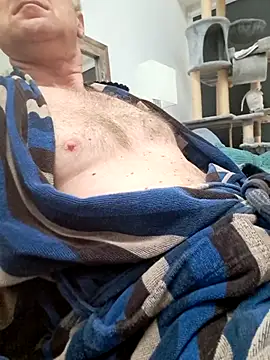 Snapshot of Vintermelon2 chatting on February 2026 07:06:01 AM Vintermelon2 online show from February 2026 07:06:01 AM