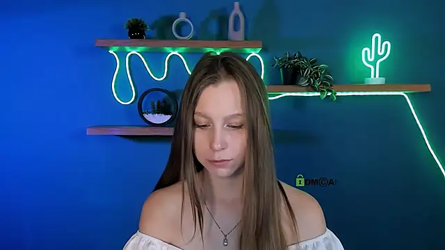 Snapshot of esme_moore_ chatting on October 2025 08:56:01 AM esme moore  online show from October 2025 08:56:01 AM