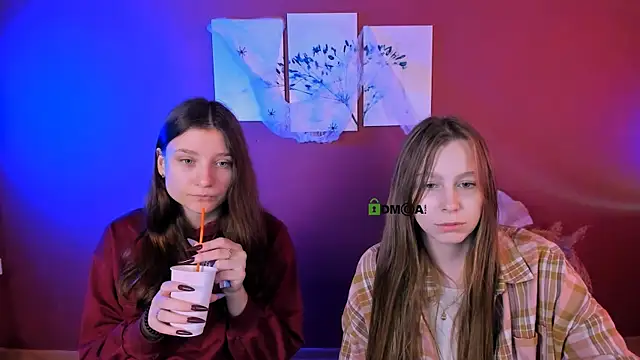 Snapshot of esme_moore_ chatting on October 2025 09:55:02 AM esme moore  online show from October 2025 09:55:02 AM