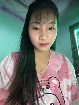 banlinh004 online show from October 2025 05:16:01 AM