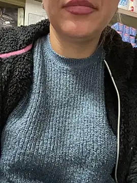 Daiana Andra online show from October 2025 09:01:01 AM