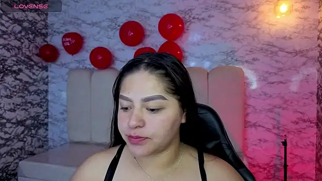 Snapshot of Dayan_v_ chatting on February 2026 01:20:01 PM Dayan v online show from February 2026 01:20:01 PM