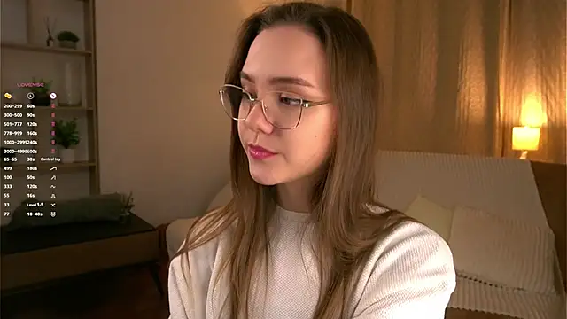 SweetSaraPie online show from March 2026 06:04:01 PM