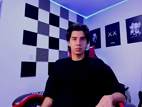 jeycobb online show from November 2025 10:59:01 AM