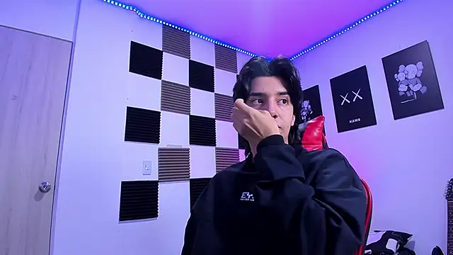 Snapshot of jeycobb chatting on February 2026 11:57:02 AM jeycobb online show from February 2026 11:57:02 AM