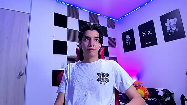 Snapshot of jeycobb chatting on February 2026 11:47:02 AM jeycobb online show from February 2026 11:47:02 AM