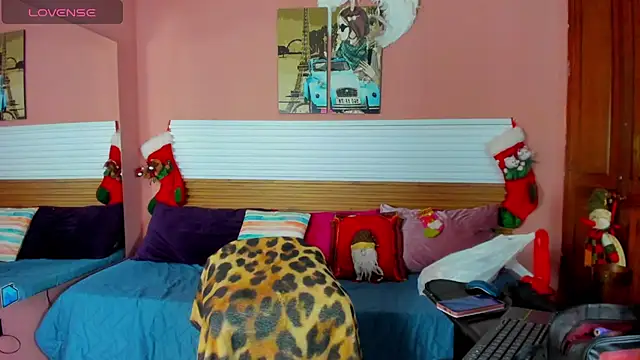 Tiffannydoll99 online show from December 2025 04:04:01 PM