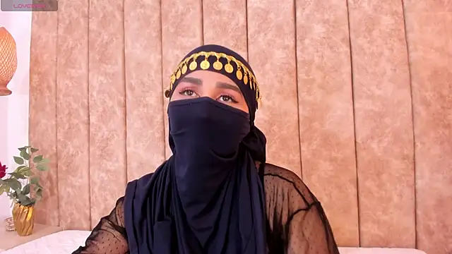  alishaa c online show from November 2025 02:20:01 AM