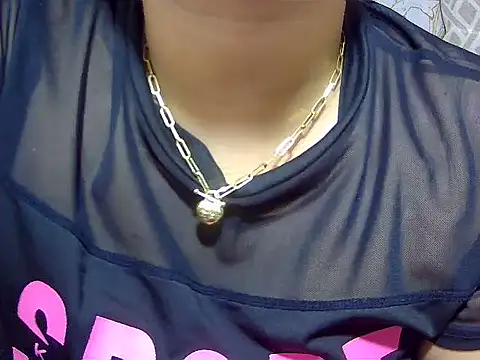 Snapshot of starpusy chatting on October 2025 08:48:01 AM starpusy online show from October 2025 08:48:01 AM