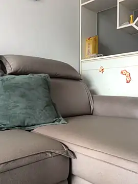 Mile-m online show from November 2025 06:55:01 AM