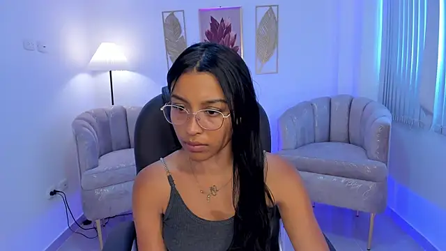 Silvana velvet online show from October 2025 08:31:01 PM