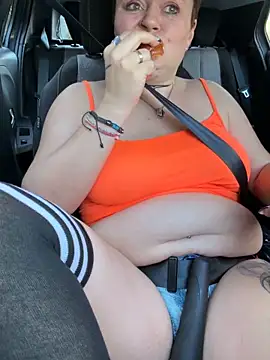 Snapshot of Hairyminka chatting on February 2026 02:27:02 PM Hairyminka online show from February 2026 02:27:02 PM