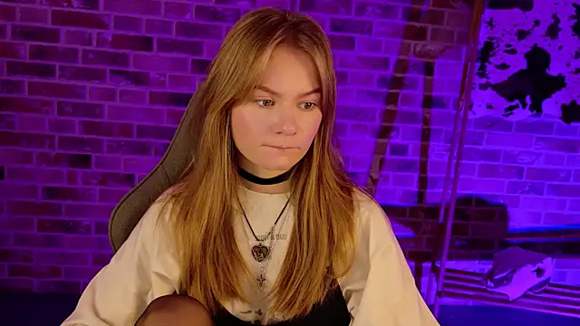 Snapshot of swag_evalution chatting on October 2025 05:06:01 AM swag evalution online show from October 2025 05:06:01 AM