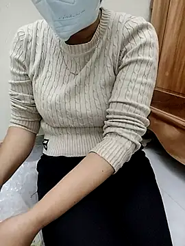 Snapshot of Mymy_love91 chatting on November 2025 11:43:02 AM Mymy love91 online show from November 2025 11:43:02 AM