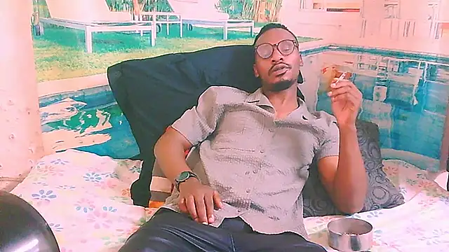 EbonyTiger69 online show from March 2026 06:22:02 PM