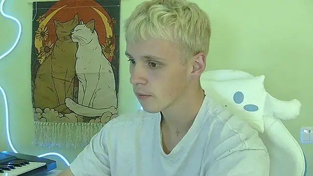 Snapshot of _Timmy_Boy_ chatting on October 2025 08:06:02 PM  Timmy Boy  online show from October 2025 08:06:02 PM
