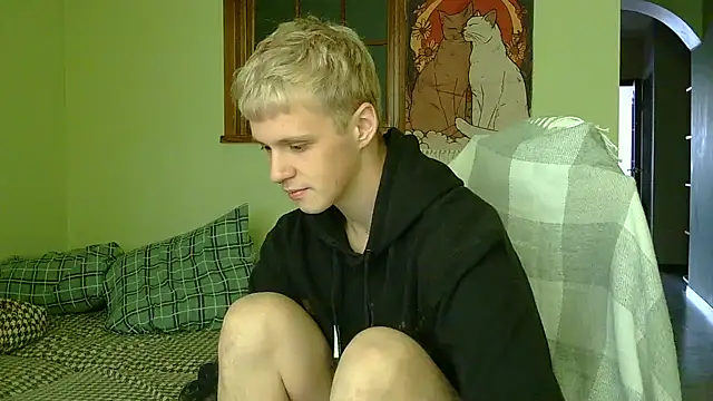 Snapshot of _Timmy_Boy_ chatting on October 2025 07:18:01 AM  Timmy Boy  online show from October 2025 07:18:01 AM