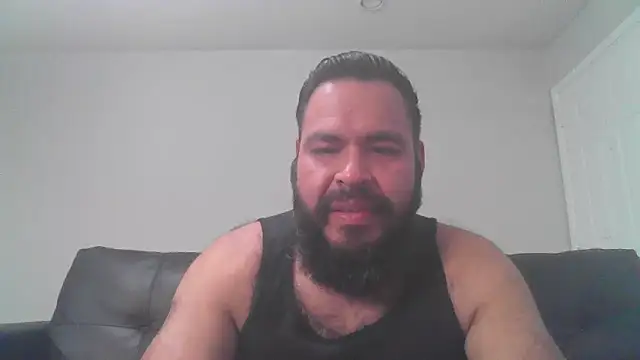 Snapshot of BigJohnBear39 chatting on October 2025 05:11:02 AM BigJohnBear39 online show from October 2025 05:11:02 AM