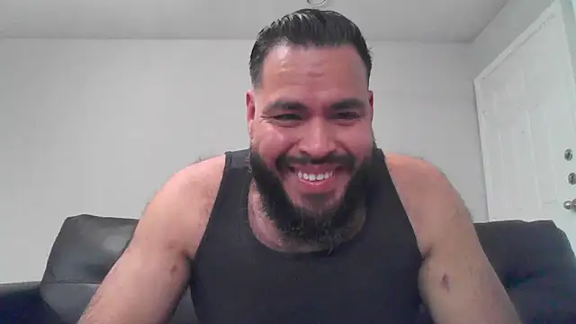 Snapshot of BigJohnBear39 chatting on November 2025 06:47:02 AM BigJohnBear39 online show from November 2025 06:47:02 AM